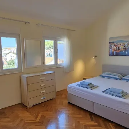 4-star Penthouse With Wonderful Sea View - Stella Sunshine