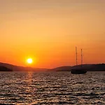 4-star Penthouse With Wonderful Sea View - Stella Sunshine