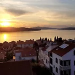 4-star Penthouse With Wonderful Sea View - Stella Sunshine * Trogir